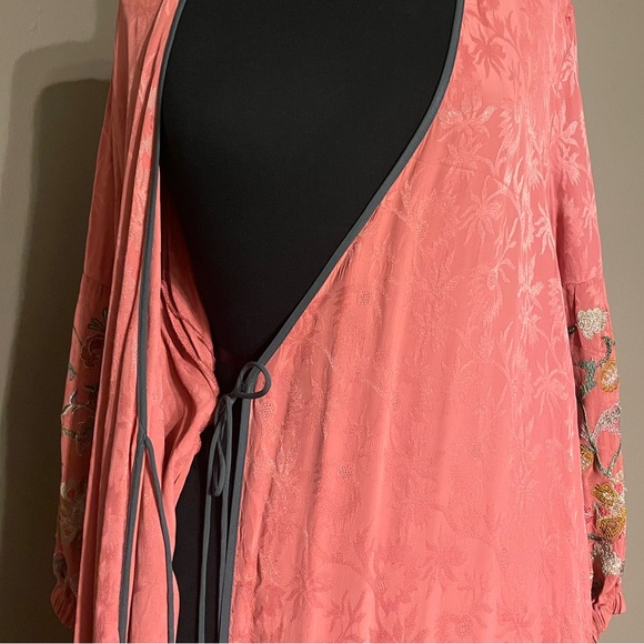 Zara Robe - Picture 4 of 9